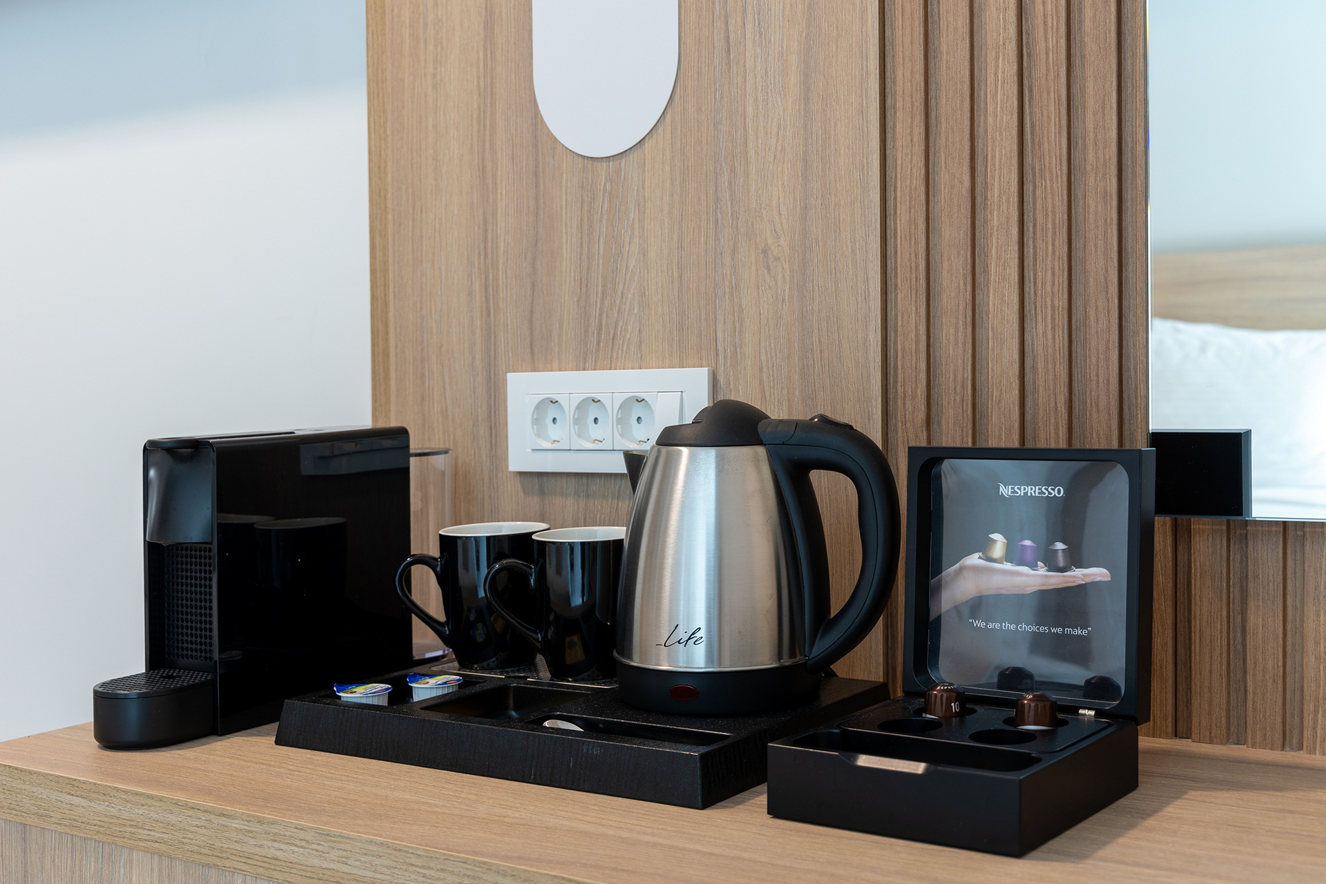 Coffee Machine & Electric Tea Pot